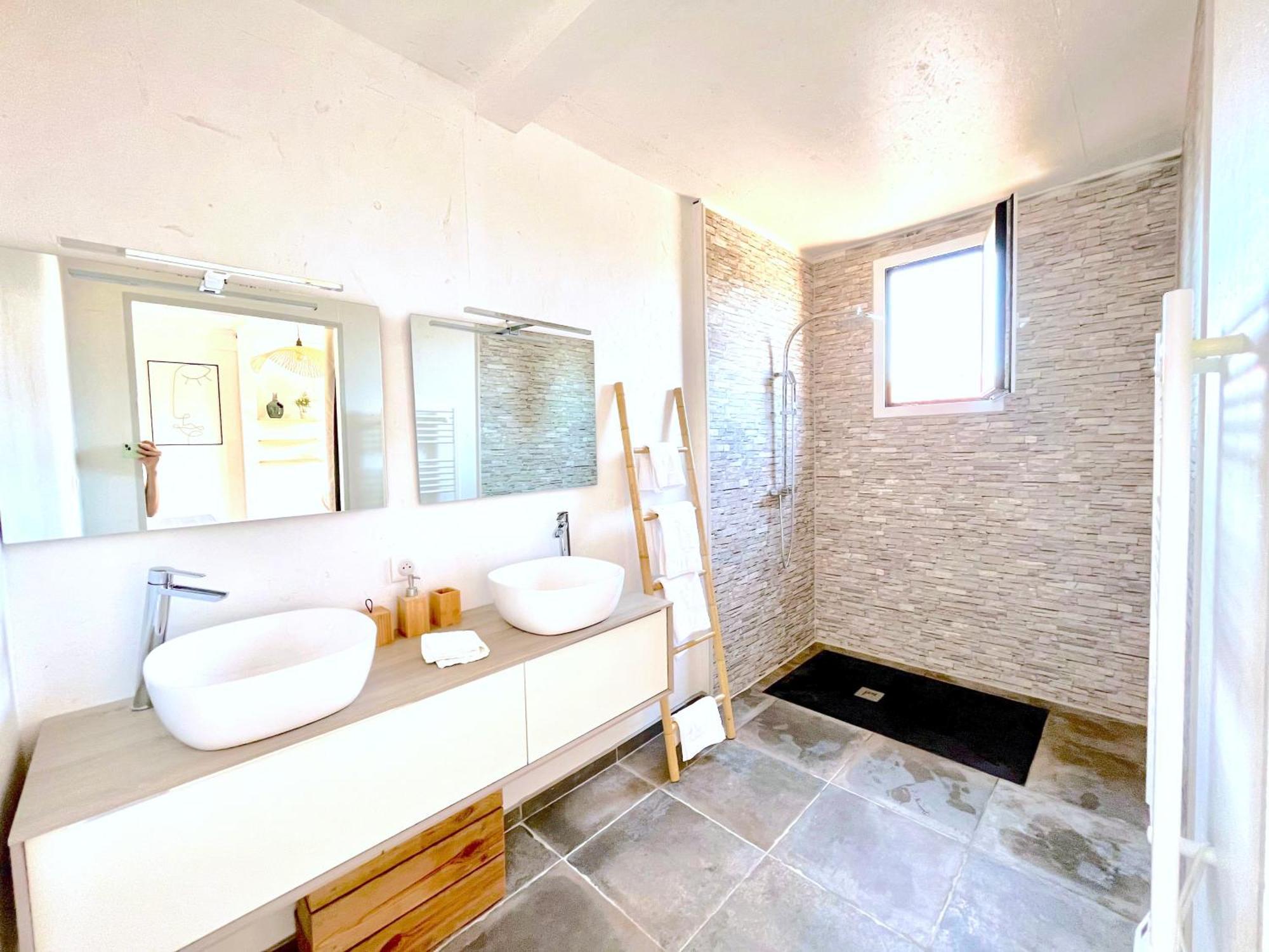Montségur-sur-Lauzon Nuiki Lodges - Chambres D'Hotes المظهر الخارجي الصورة